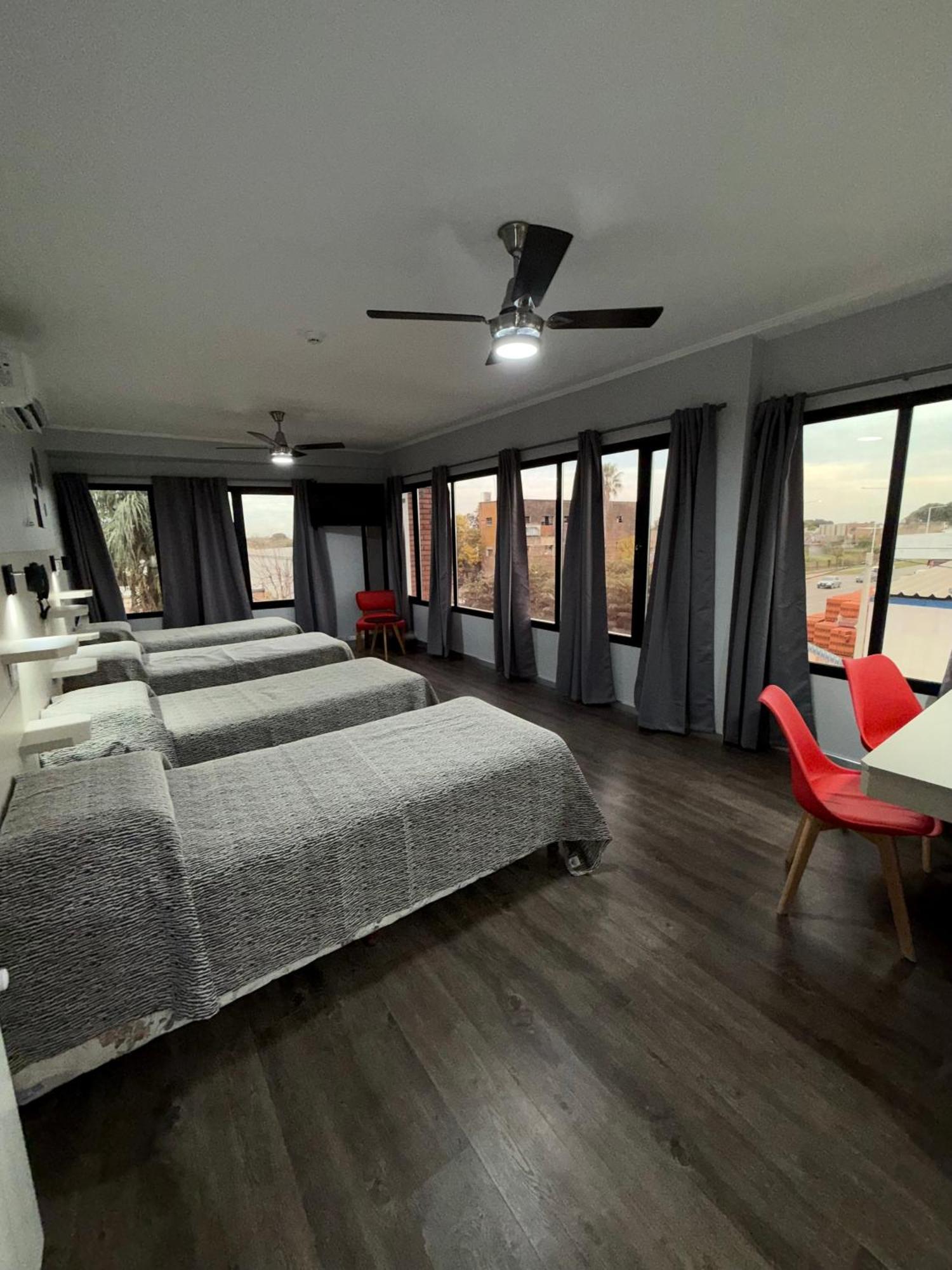 Hotel Escala Uno Санто-Томе Экстерьер фото